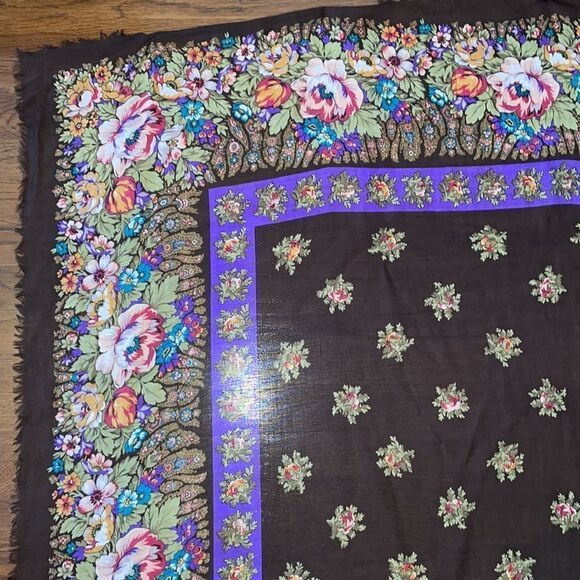 Echo very large multi colored floral scarf/wrap - Picture 2 of 11